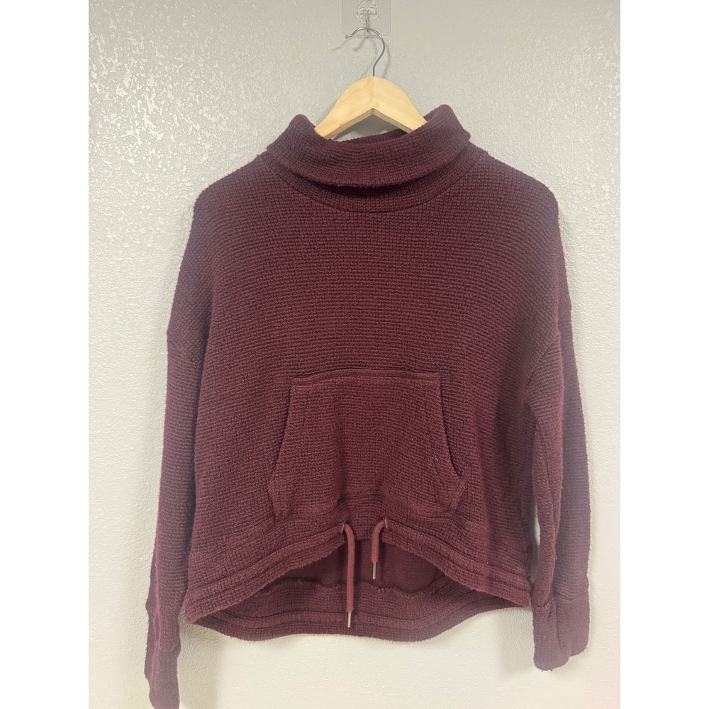 Sweaty Betty Burgundy Waffle Knit‎ Turtleneck Pullover Sweater Thumbholes Small - Picture 2 of 5